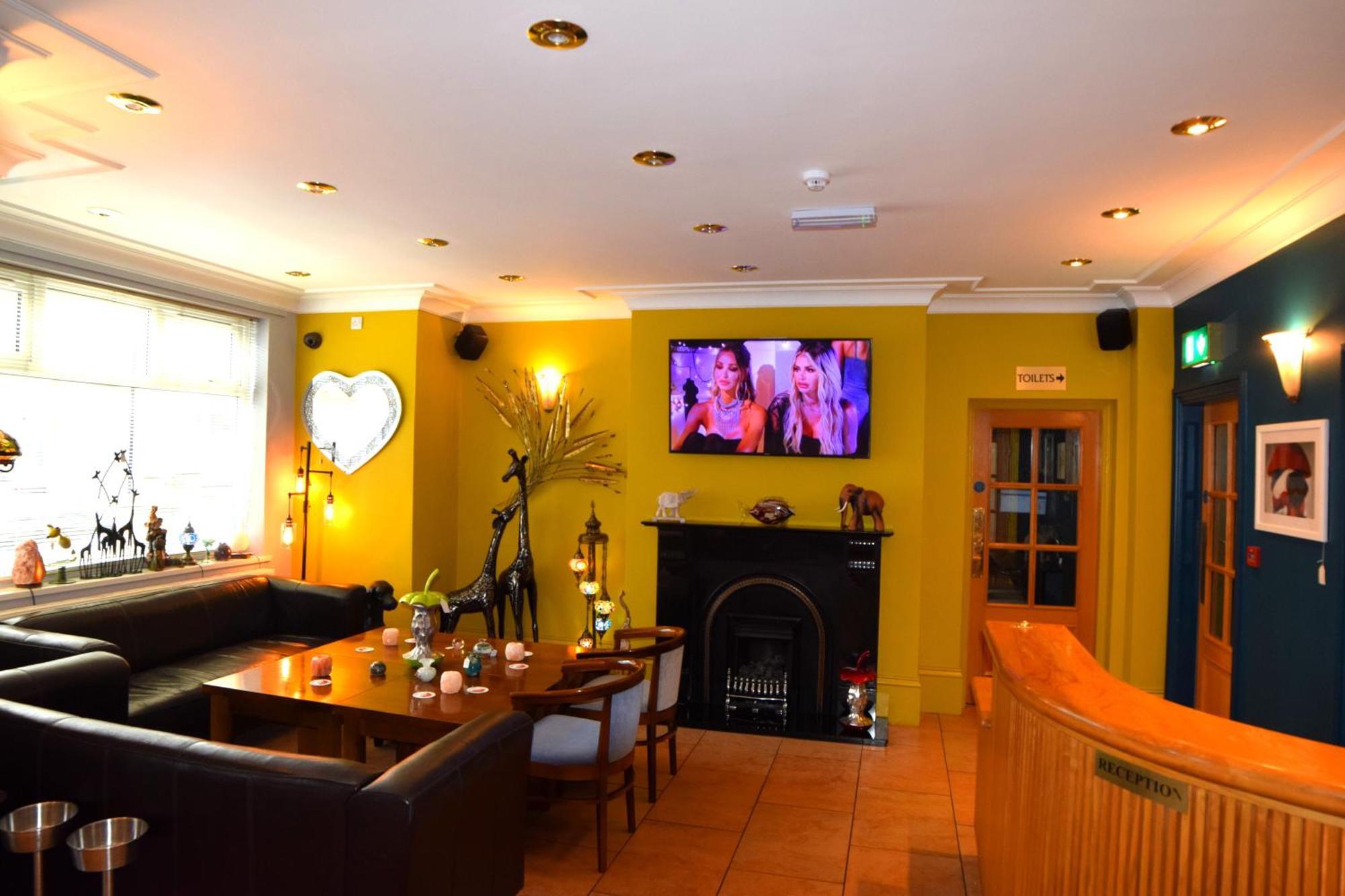 Dolphin Rooms Клийторпс Екстериор снимка