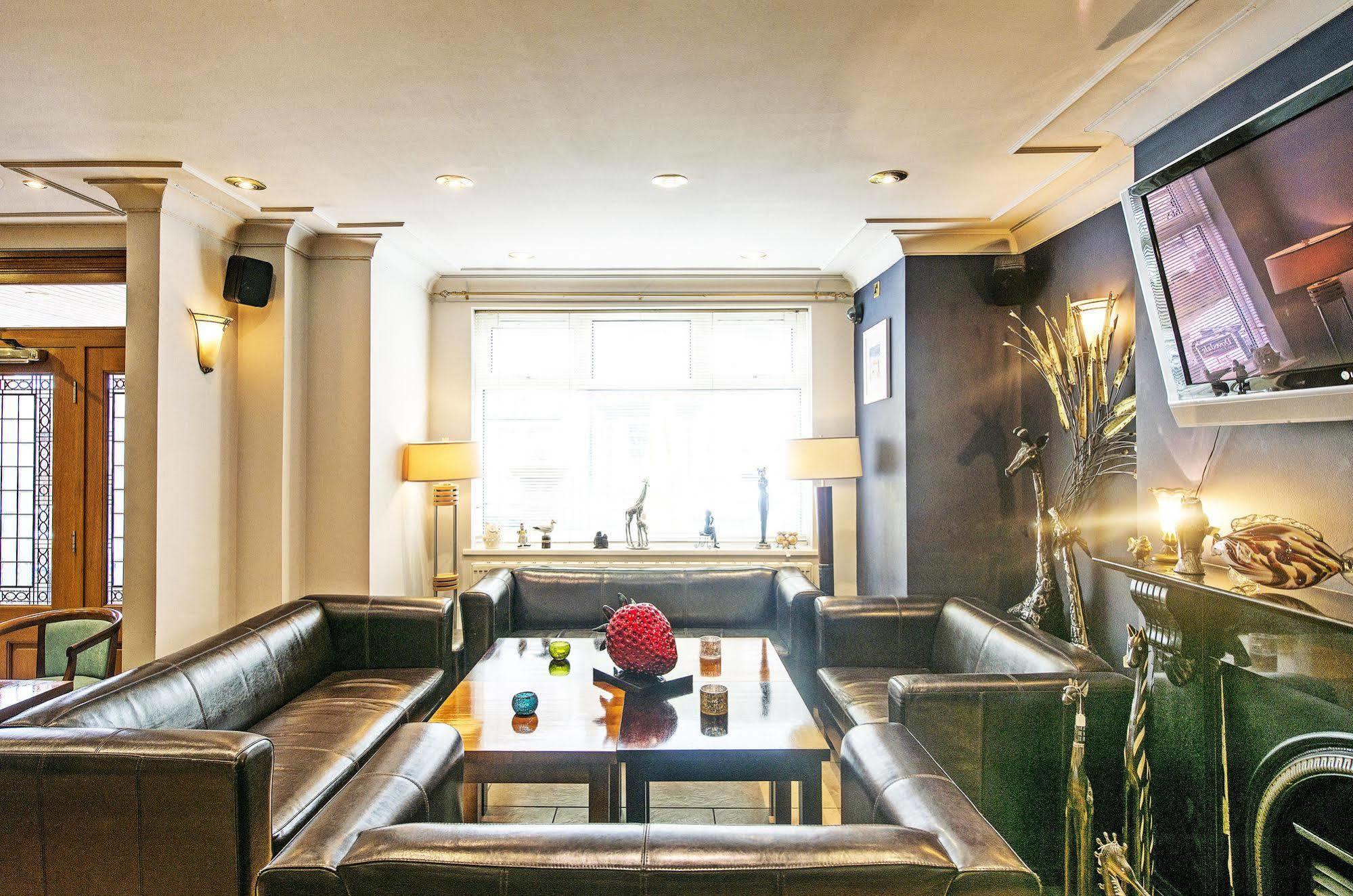 Dolphin Rooms Клийторпс Екстериор снимка