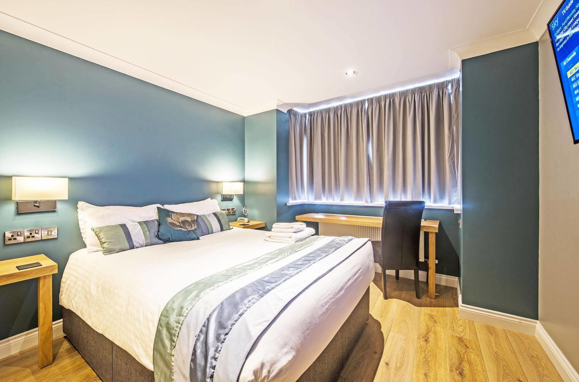 Dolphin Rooms Клийторпс Екстериор снимка